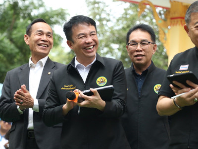 อธิบดีกรมส่งเสริมสหกรณ์ วมติดตาม ร้อยเอก ธรรมนัส พรหมเผ่า ... พารามิเตอร์รูปภาพ 33