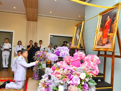 รองอธิบดีกรมส่งเสริมสหกรณ์ พร้อมด้วย นายสาธิต ปานขำ ... พารามิเตอร์รูปภาพ 1