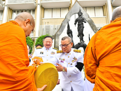 รองอธิบดีกรมส่งเสริมสหกรณ์ พร้อมด้วย นายสาธิต ปานขำ ... พารามิเตอร์รูปภาพ 3