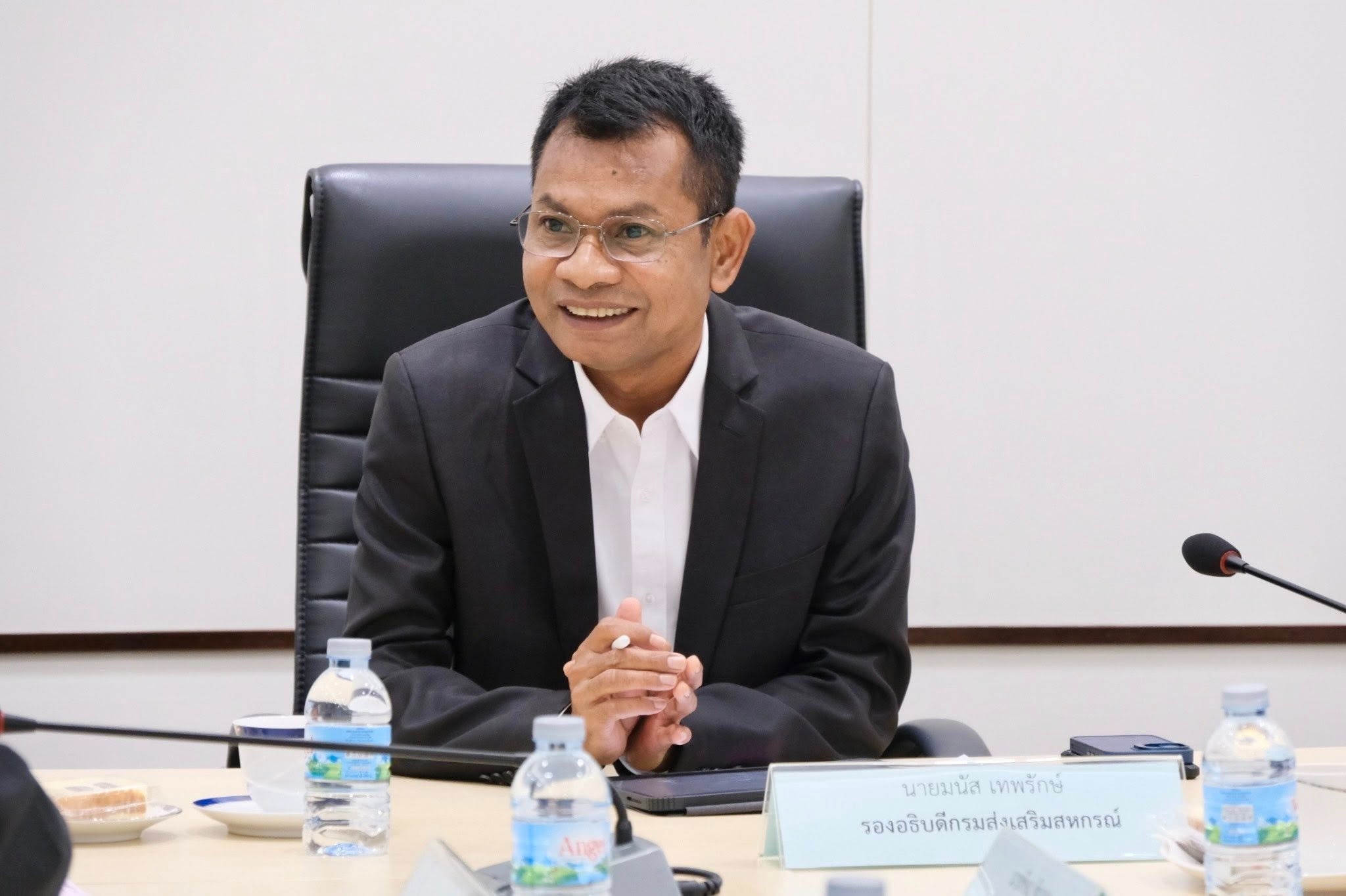 รองอธิบดีกรมส่งเสริมสหกรณ์ ... พารามิเตอร์รูปภาพ 1