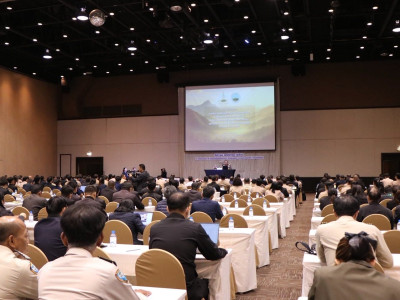 พลเอก กัมปนาท รุดดิษฐ์ องคมนตรี ... พารามิเตอร์รูปภาพ 14