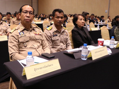 พลเอก กัมปนาท รุดดิษฐ์ องคมนตรี ... พารามิเตอร์รูปภาพ 4