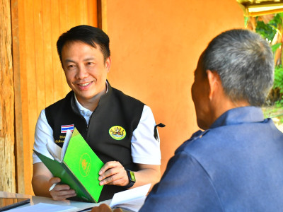 อธิบดีกรมส่งเสริมสหกรณ์ พร้อมด้วย ผู้ตรวจราชการกรม ... พารามิเตอร์รูปภาพ 3