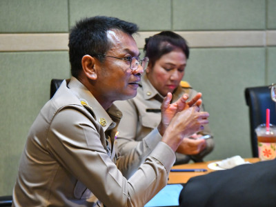 รองอธิบดีกรมส่งเสริมสหกรณ์ ให้การต้อนรับ นายอดิศร์ กฤษณวงศ์ ... พารามิเตอร์รูปภาพ 3