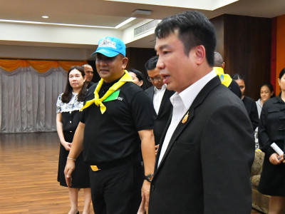 อธิบดีกรมส่งเสริมสหกรณ์ พร้อมด้วย ... พารามิเตอร์รูปภาพ 8