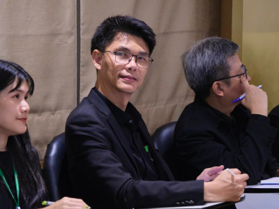 รองอธิบดีกรมส่งเสริมสหกรณ์ พร้อมด้วย นายนาถ บำรุงพาณิชย์ ... พารามิเตอร์รูปภาพ 3