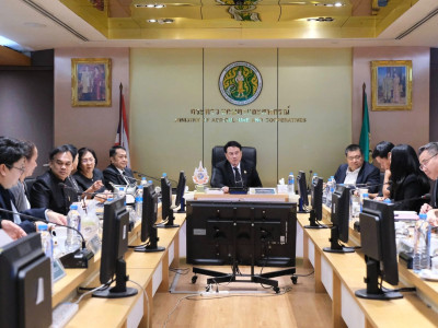 รองอธิบดีกรมส่งเสริมสหกรณ์ พร้อมด้วย นายนาถ บำรุงพาณิชย์ ... พารามิเตอร์รูปภาพ 5