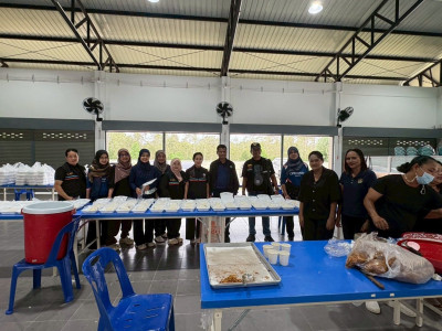 รองอธิบดีกรมส่งเสริมสหกรณ์ พร้อมด้วย นายธัชพงศ์ บัวนุช ... พารามิเตอร์รูปภาพ 14