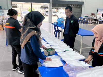 รองอธิบดีกรมส่งเสริมสหกรณ์ พร้อมด้วย นายธัชพงศ์ บัวนุช ... พารามิเตอร์รูปภาพ 4