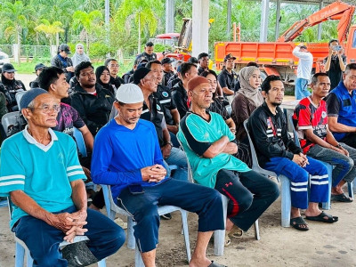 รองอธิบดีกรมส่งเสริมสหกรณ์ และ นายธัชพงศ์ บัวนุช ... พารามิเตอร์รูปภาพ 17