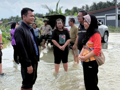 รองอธิบดีกรมส่งเสริมสหกรณ์ ... พารามิเตอร์รูปภาพ 12