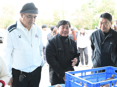 รองอธิบดีกรมส่งเสริมสหกรณ์ พร้อมด้วย นายวิศิษฐ์ ศรีสุวรรณ์ ... พารามิเตอร์รูปภาพ 18