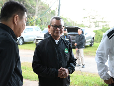 รองอธิบดีกรมส่งเสริมสหกรณ์ พร้อมด้วย นายวิศิษฐ์ ศรีสุวรรณ์ ... พารามิเตอร์รูปภาพ 20