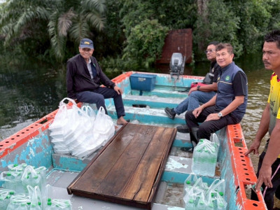 รองอธิบดีกรมส่งเสริมสหกรณ์ พร้อมด้วย นายธัชพงศ์ บัวนุช ... พารามิเตอร์รูปภาพ 5