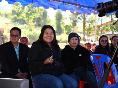 รองอธิบดีกรมส่งเสริมสหกรณ์ เป็นประธานในพิธีเปิดโครงการ ... พารามิเตอร์รูปภาพ 24