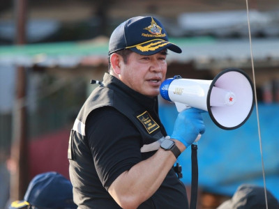 ร้อยเอก ธรรมนัส พรหมเผ่า ... พารามิเตอร์รูปภาพ 1