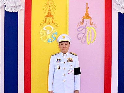 พระบาทสมเด็จพระวชิรเกล้าเจ้าอยู่หัว พร้อมด้วย ... พารามิเตอร์รูปภาพ 20