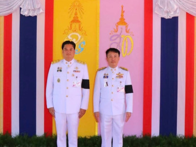 พระบาทสมเด็จพระวชิรเกล้าเจ้าอยู่หัว พร้อมด้วย ... พารามิเตอร์รูปภาพ 21