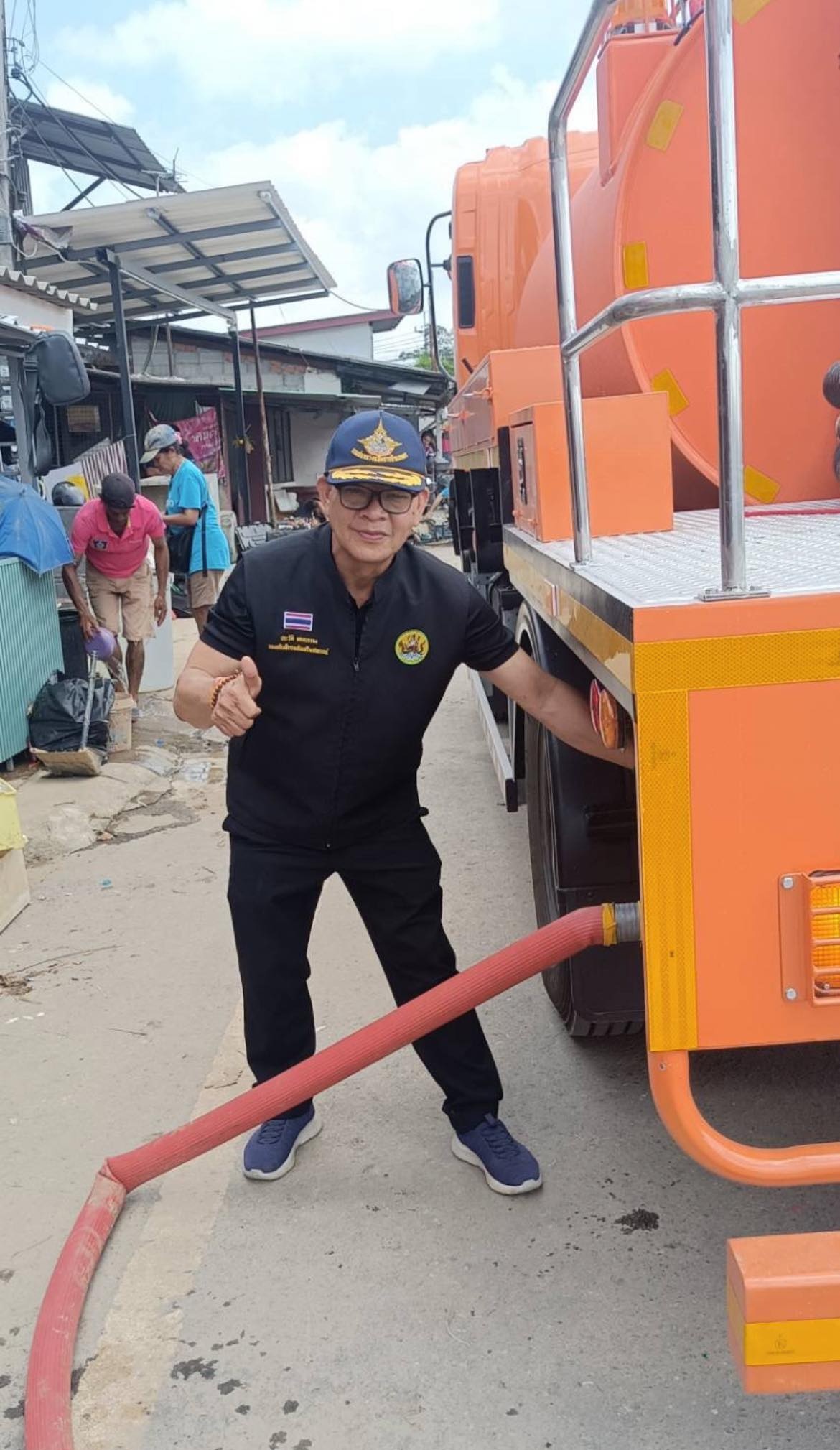 รองอธิบดีกรมส่งเสริมสหกรณ์ ลงพื้นที่ Big Cleaning Day ณ ... พารามิเตอร์รูปภาพ 1