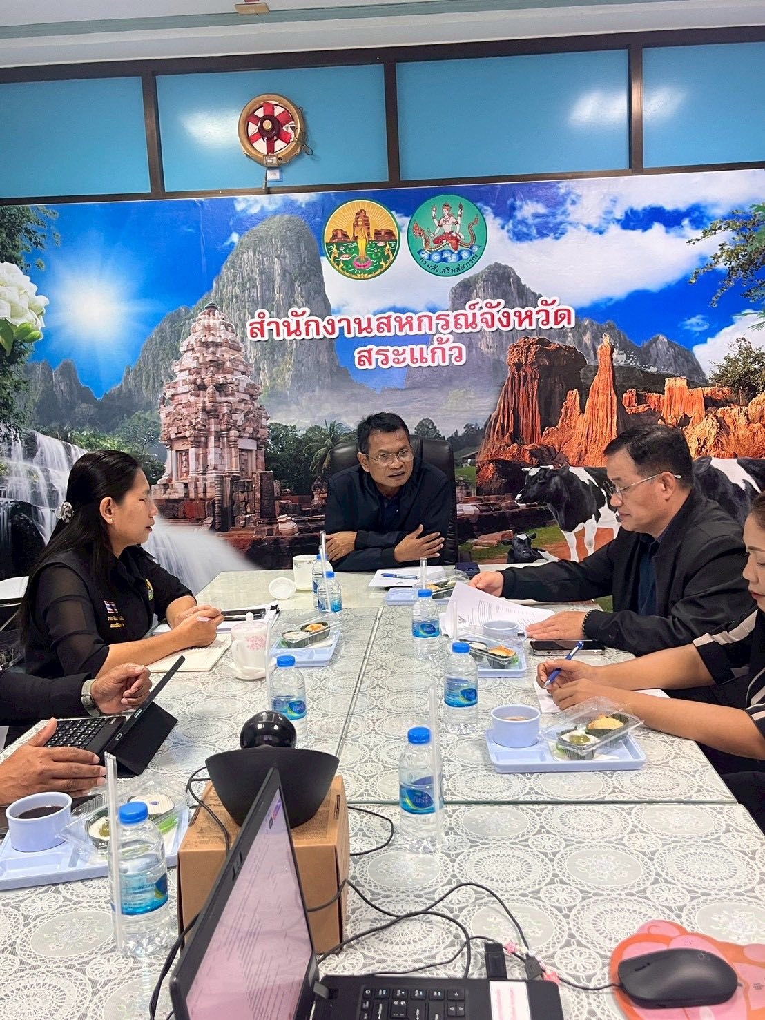 รองอธิบดีกรมส่งเสริมสหกรณ์ ... พารามิเตอร์รูปภาพ 1