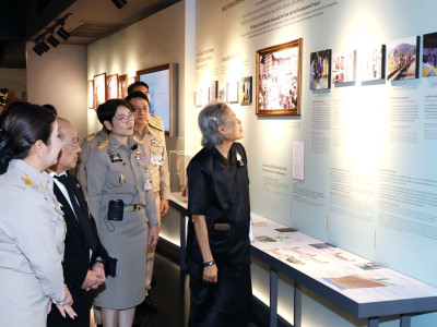 สมเด็จพระกนิษฐาธิราชเจ้า กรมสมเด็จพระเทพรัตนราชสุดา ฯ ... พารามิเตอร์รูปภาพ 18