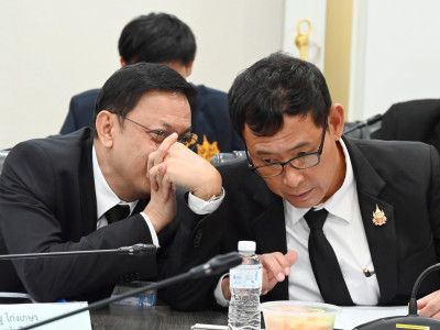 นายโสภณ ซารัมย์ รองนายกรัฐมนตรี ... พารามิเตอร์รูปภาพ 14