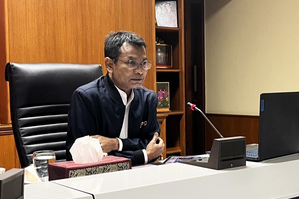 รองอธิบดีกรมส่งเสริมสหกรณ์ ... พารามิเตอร์รูปภาพ 1