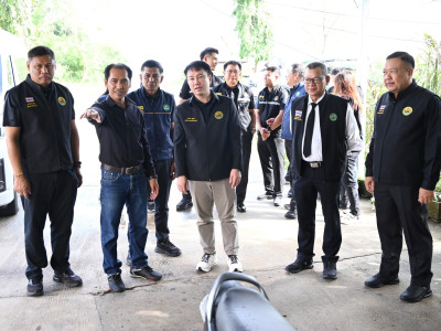 อธิบดีกรมส่งเสริมสหกรณ์ พร้อมด้วย ... พารามิเตอร์รูปภาพ 6