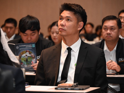 นายสาธิต ปานขำ เลขานุการกรม พร้อมด้วย นายนาถ บำรุงพาณิชย์ ... พารามิเตอร์รูปภาพ 3