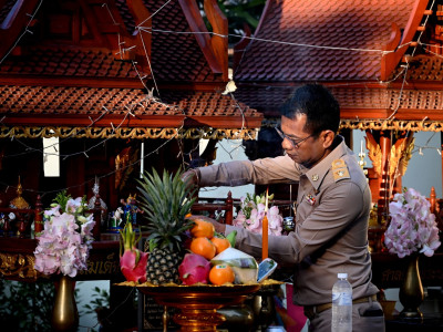 นายมนัส เทพรักษ์ เข้าสักการะสิ่งศักดิ์สิทธิ์ ... พารามิเตอร์รูปภาพ 11