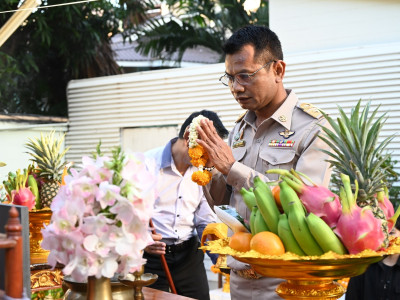 นายมนัส เทพรักษ์ เข้าสักการะสิ่งศักดิ์สิทธิ์ ... พารามิเตอร์รูปภาพ 15