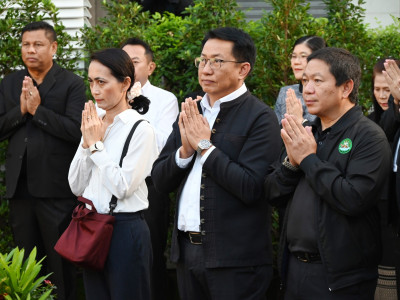 นายมนัส เทพรักษ์ เข้าสักการะสิ่งศักดิ์สิทธิ์ ... พารามิเตอร์รูปภาพ 16