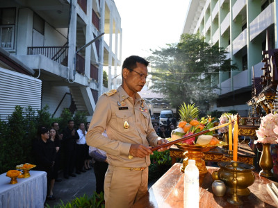 นายมนัส เทพรักษ์ เข้าสักการะสิ่งศักดิ์สิทธิ์ ... พารามิเตอร์รูปภาพ 19