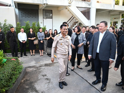 นายมนัส เทพรักษ์ เข้าสักการะสิ่งศักดิ์สิทธิ์ ... พารามิเตอร์รูปภาพ 25