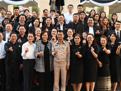 นายมนัส เทพรักษ์ เข้าสักการะสิ่งศักดิ์สิทธิ์ ... พารามิเตอร์รูปภาพ 5