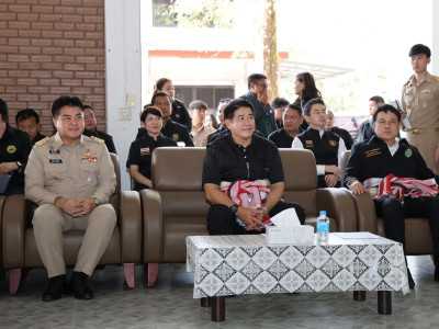 ร้อยเอก ธรรมนัส พรหมเผ่า รองนายกรัฐมนตรี ... พารามิเตอร์รูปภาพ 23