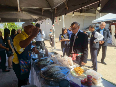 รองอธิบดีกรมส่งเสริมสหกรณ์ เป็นประธานในพิธีเปิดงาน Co-op ... พารามิเตอร์รูปภาพ 4