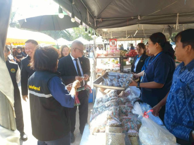 รองอธิบดีกรมส่งเสริมสหกรณ์ เป็นประธานในพิธีเปิดงาน Co-op ... พารามิเตอร์รูปภาพ 5