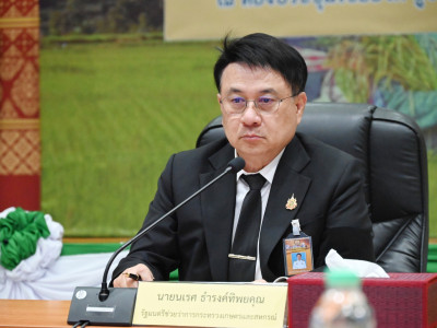 นายนเรศ ธำรงทิพยคุณ รัฐมนตรีช่วยว่าการกระทรวงเกษตรและสหกรณ์ ... พารามิเตอร์รูปภาพ 1