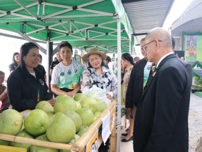 รองอธิบดีกรมส่งเสริมสหกรณ์ เป็นประธานในพิธีเปิดงาน Co-op ... พารามิเตอร์รูปภาพ 34