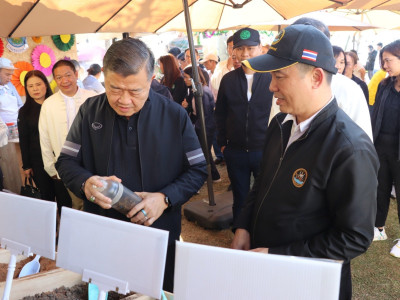 นายวิณะโรจน์ ทรัพย์ส่งสุข ปลัดกระทรวงเกษตรและสหกรณ์ ... พารามิเตอร์รูปภาพ 6