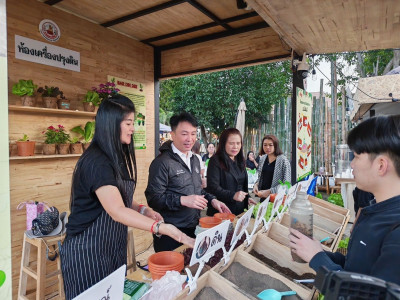 อธิบดีกรมส่งเสริมสหกรณ์ และคณะผู้บริหารกรมส่งเสริมสหกรณ์ ... พารามิเตอร์รูปภาพ 12