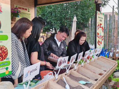 อธิบดีกรมส่งเสริมสหกรณ์ และคณะผู้บริหารกรมส่งเสริมสหกรณ์ ... พารามิเตอร์รูปภาพ 8