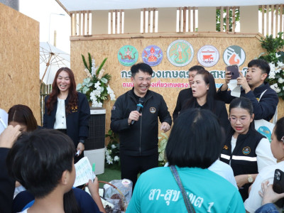 อธิบดีกรมส่งเสริมสหกรณ์ พร้อมด้วย นายสุทัน หล้าแก้ว ... พารามิเตอร์รูปภาพ 13