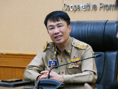 อธิบดีกรมส่งเสริมสหกรณ์ ให้การต้อนรับ นายสมหมาย สุวรรณวงษ์ ... พารามิเตอร์รูปภาพ 2