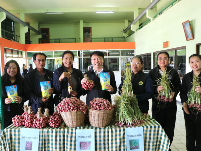 อธิบดีกรมส่งเสริมสหกรณ์ และเจ้าหน้าที่ที่เกี่ยวข้อง ... พารามิเตอร์รูปภาพ 25