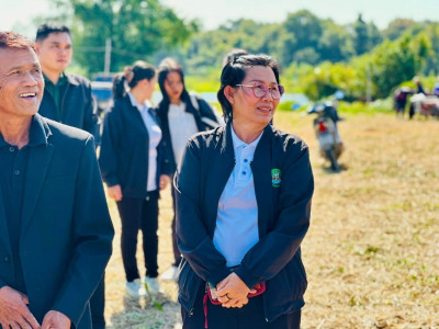 อธิบดีกรมส่งเสริมสหกรณ์ พร้อมด้วย ผู้ตรวจราชการกรม ... พารามิเตอร์รูปภาพ 14