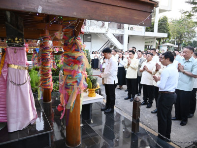 อธิบดีกรมส่งเสริมสหกรณ์ พร้อมด้วย นายประวัติ แดงบรรจง ... พารามิเตอร์รูปภาพ 26