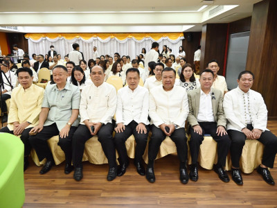 คณะผู้บริหาร และบุคลากรกรมส่งเสริมสหกรณ์ ... พารามิเตอร์รูปภาพ 8