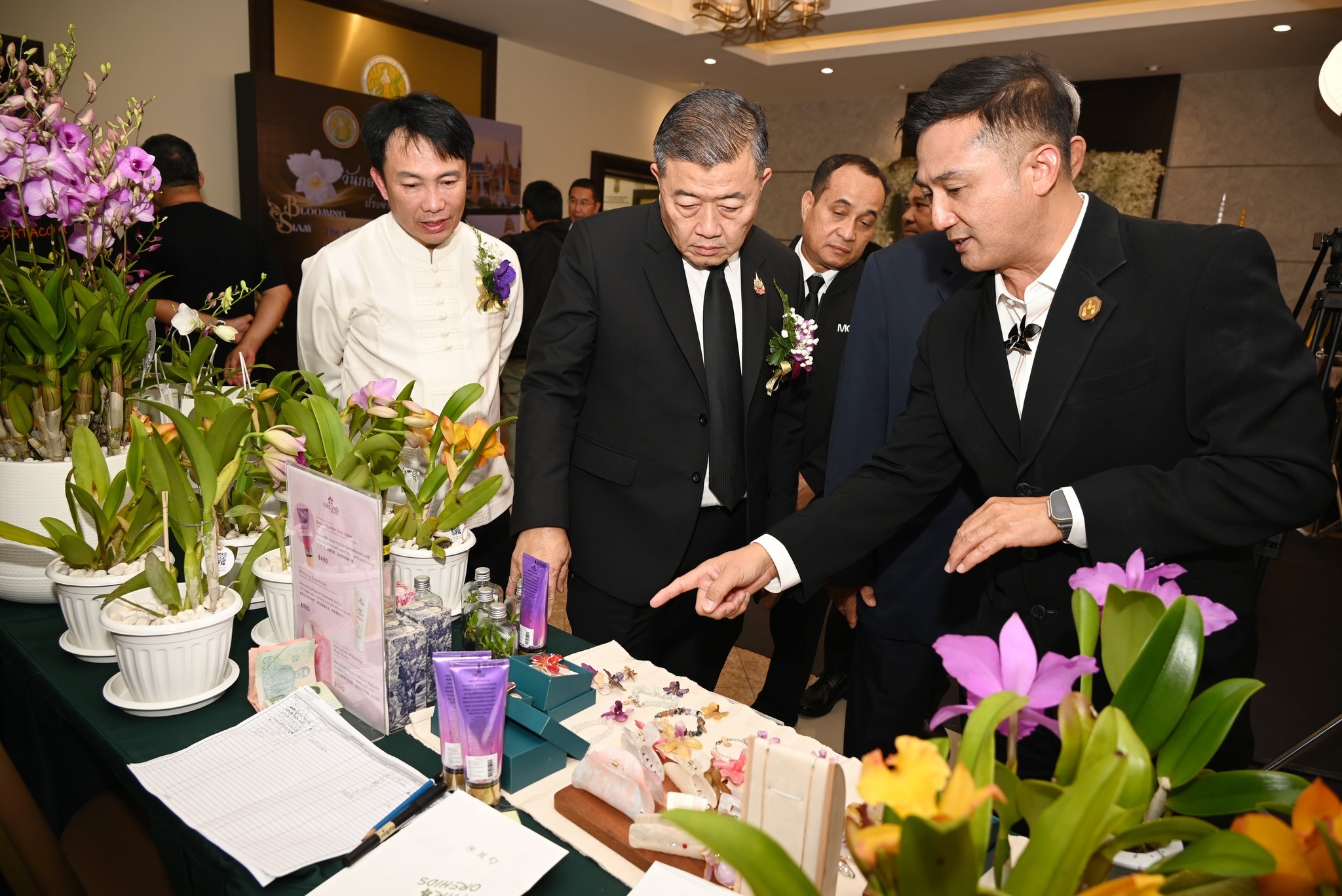 นายวิณะโรจน์ ทรัพย์ส่งสุข ปลัดกระทรวงเกษตรและสหกรณ์ ... พารามิเตอร์รูปภาพ 1